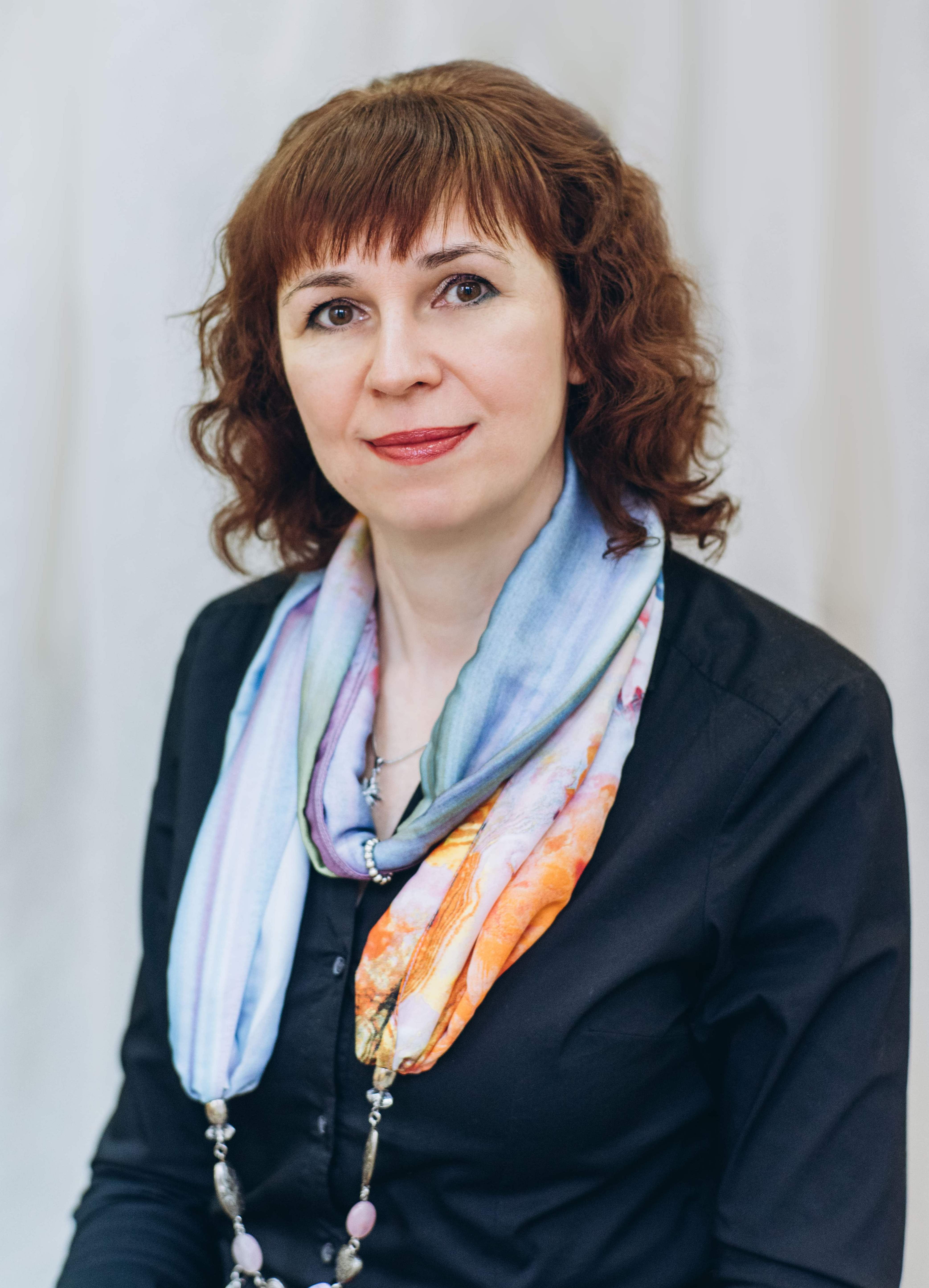 старший воспитатель Суркова Светлана Владимировна.